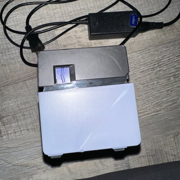 Rollo USB Label Printer Thermal with power cord and USB cable works perfect - Picture 5 of 8